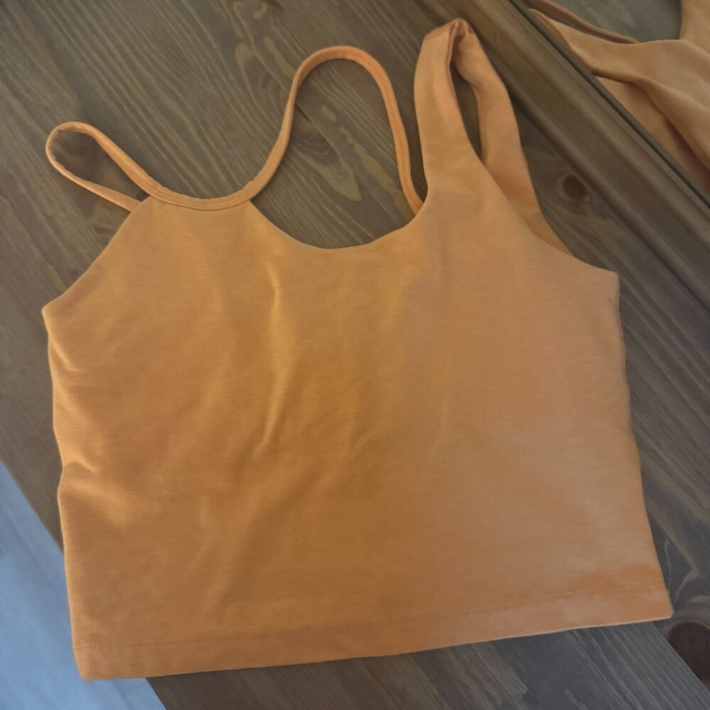 Beyond Yoga Shapeshift Peach S Spacedye Cropped Assymetrical Neckline Top